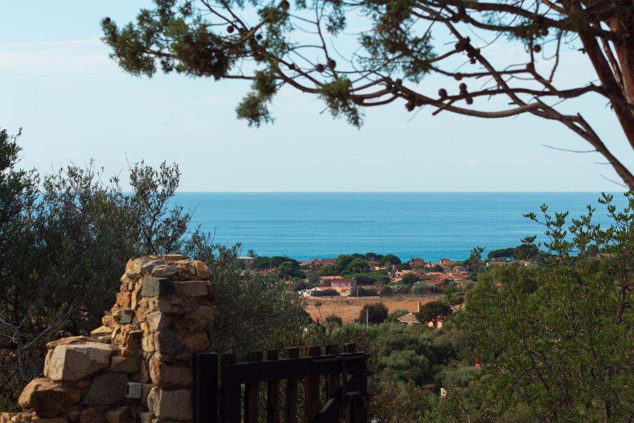 Sa Guardia De Ferricci Bed & Breakfast Solanas  Exterior photo
