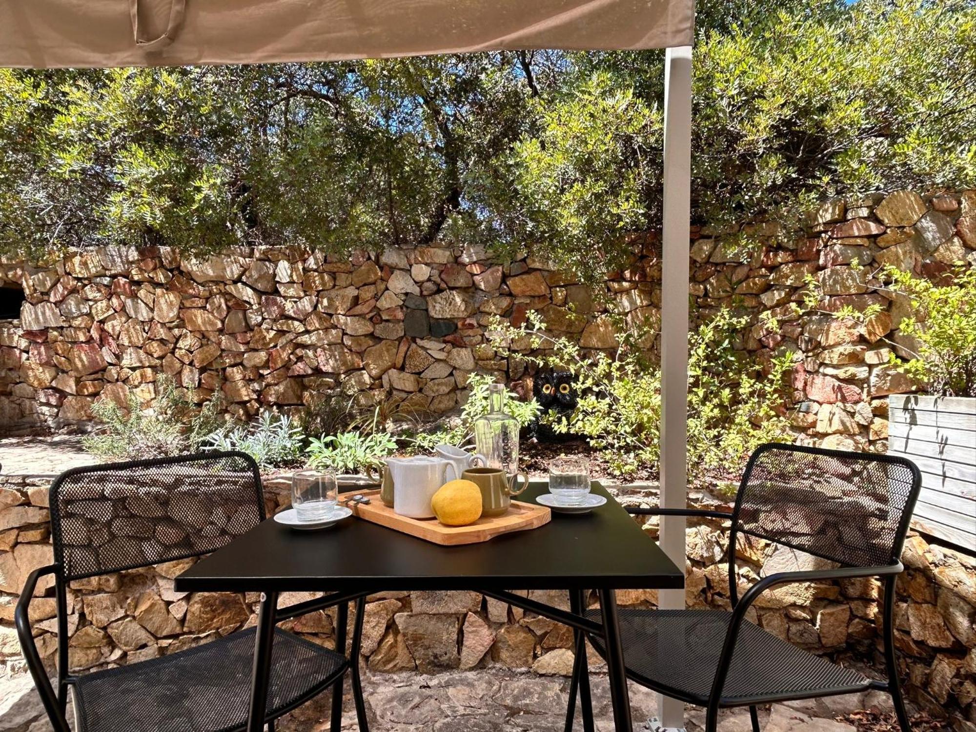 Sa Guardia De Ferricci Bed & Breakfast Solanas  Exterior photo